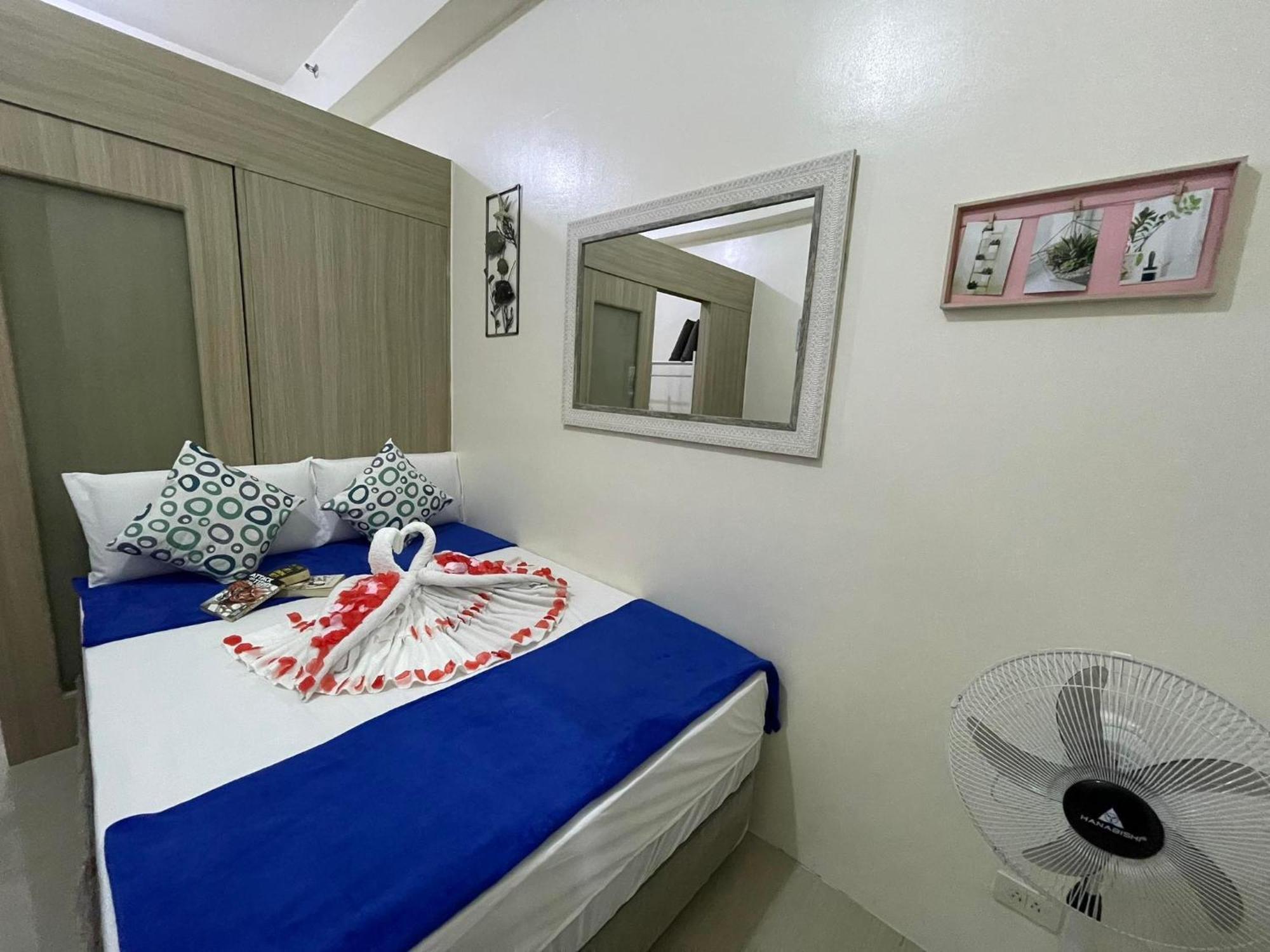 Shore Residences, Mall Of Complex By Pbyy Apartment Manila