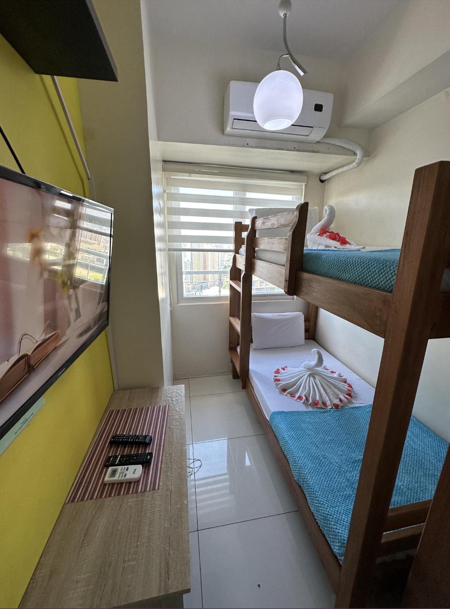 Residences By Pbyy 2* Manila