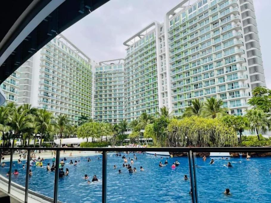Apartment Affordable Cozy Staycation In Azure!