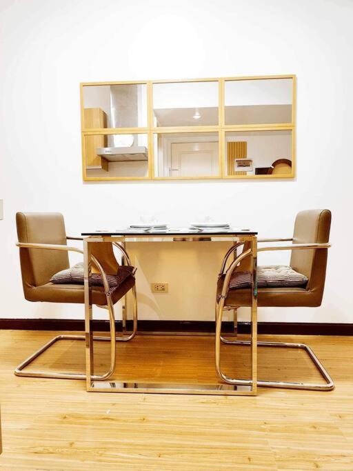 Skyline Retreat Apartment *