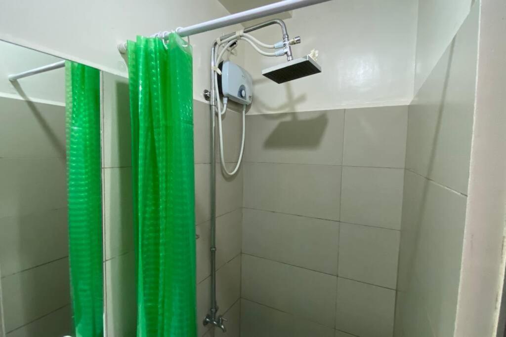 Affordable In Taft, Fast Wifi, Easy Check In *