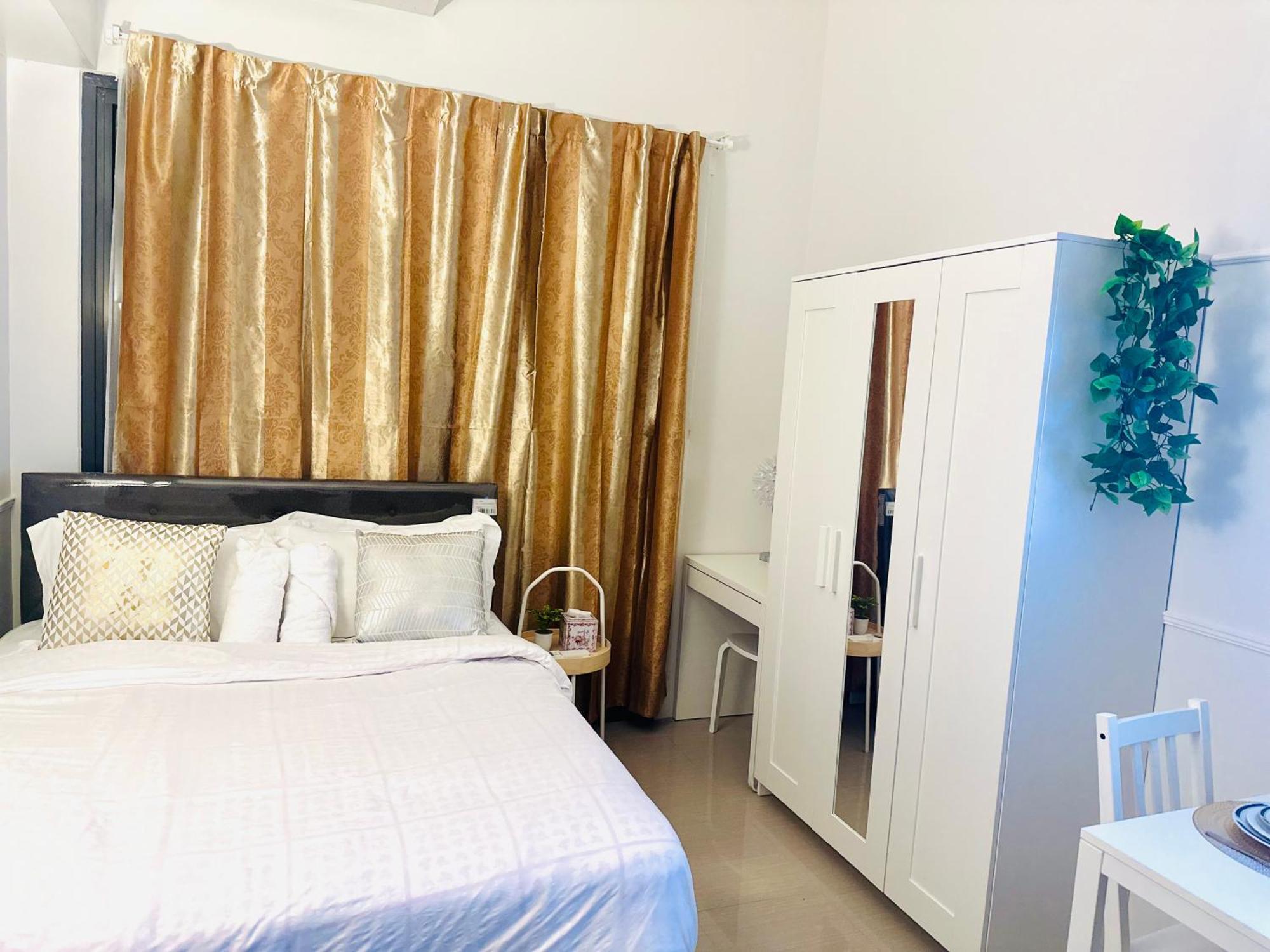 Apartment Mid-century Extent Unit @ Shore 2, Moa Manila