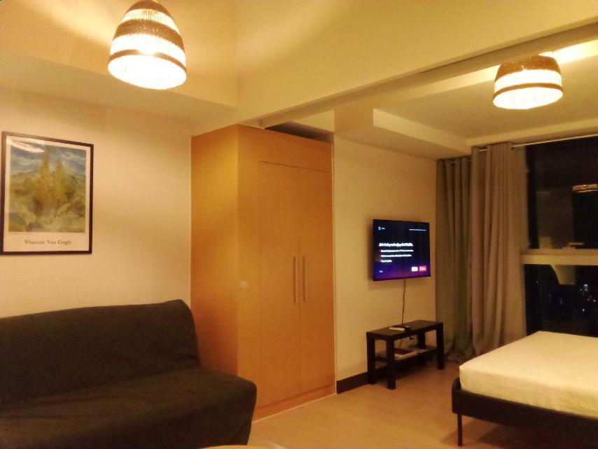 Uptown Parksuites Tower 1 Bgc By Ph Staycation