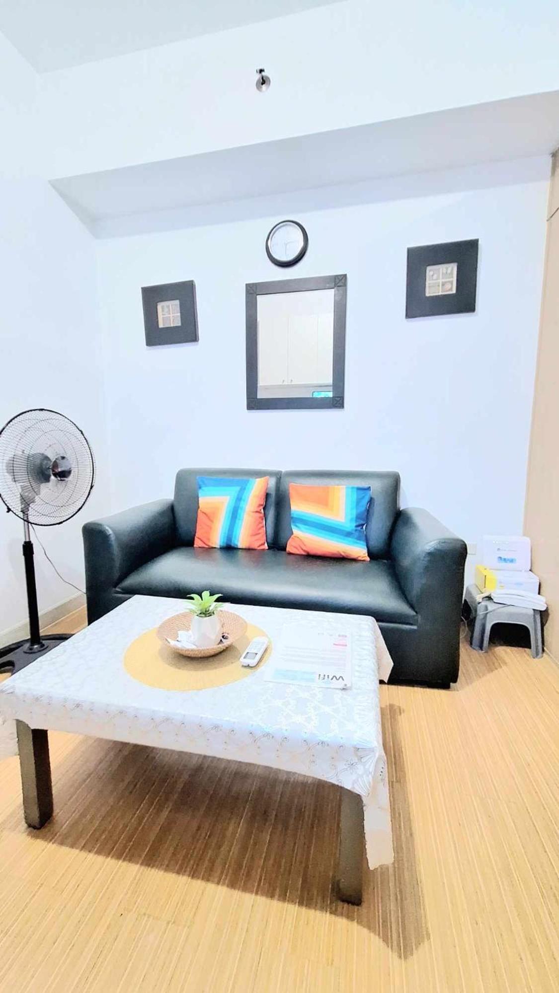 Homey 1br With View And Wi-fi In Grace Res