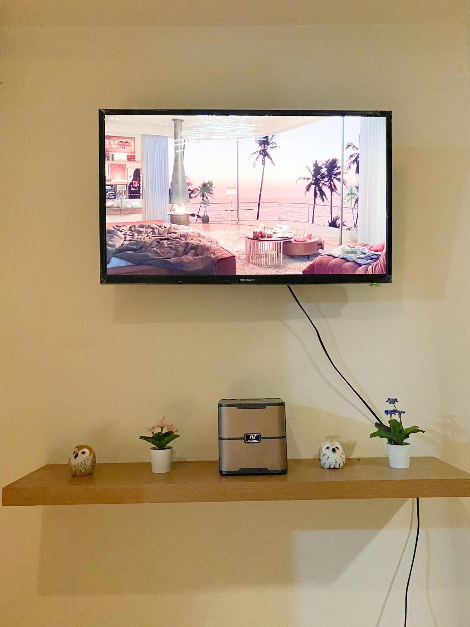 Apartment Lush Heaven Azure Staycation