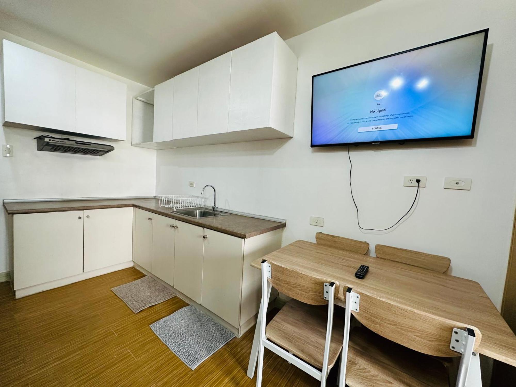 Apartment Grace Residences 1bedroom W/ Balcony Near Bgc + Netflix