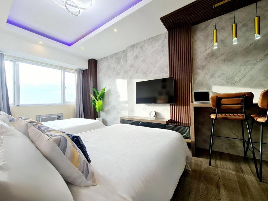 Overlooking Moa 2 Beds Like Fastnet Apartment Manila