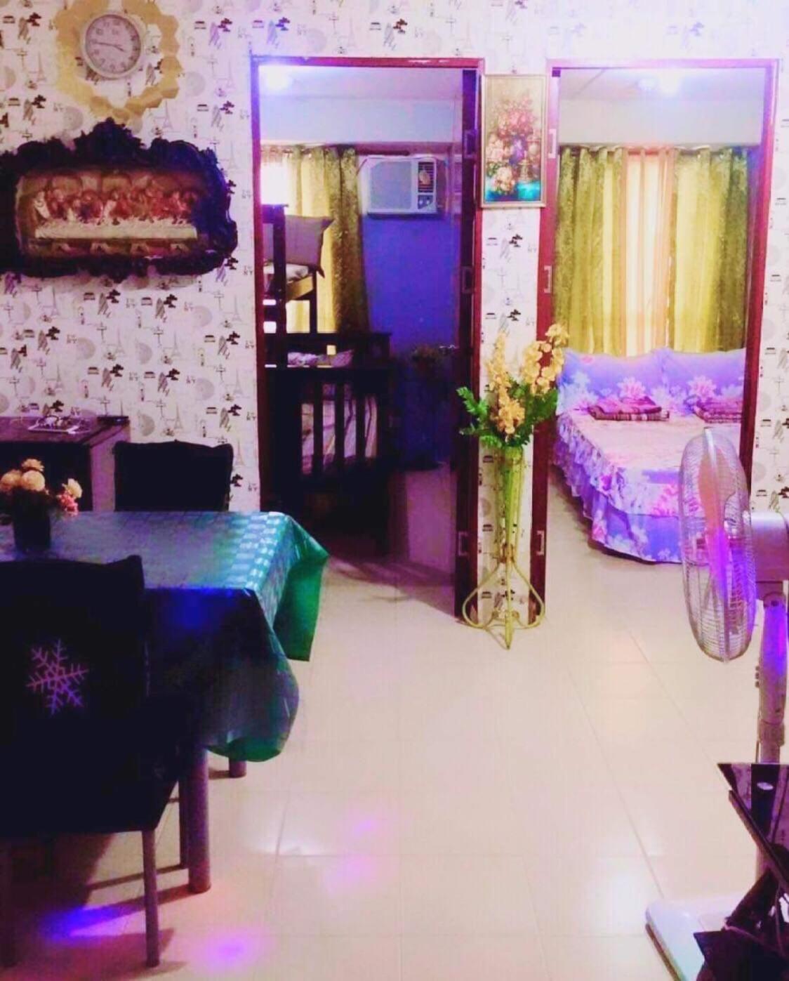 Apartment 2 Bedroom Unit B10-411 Manila