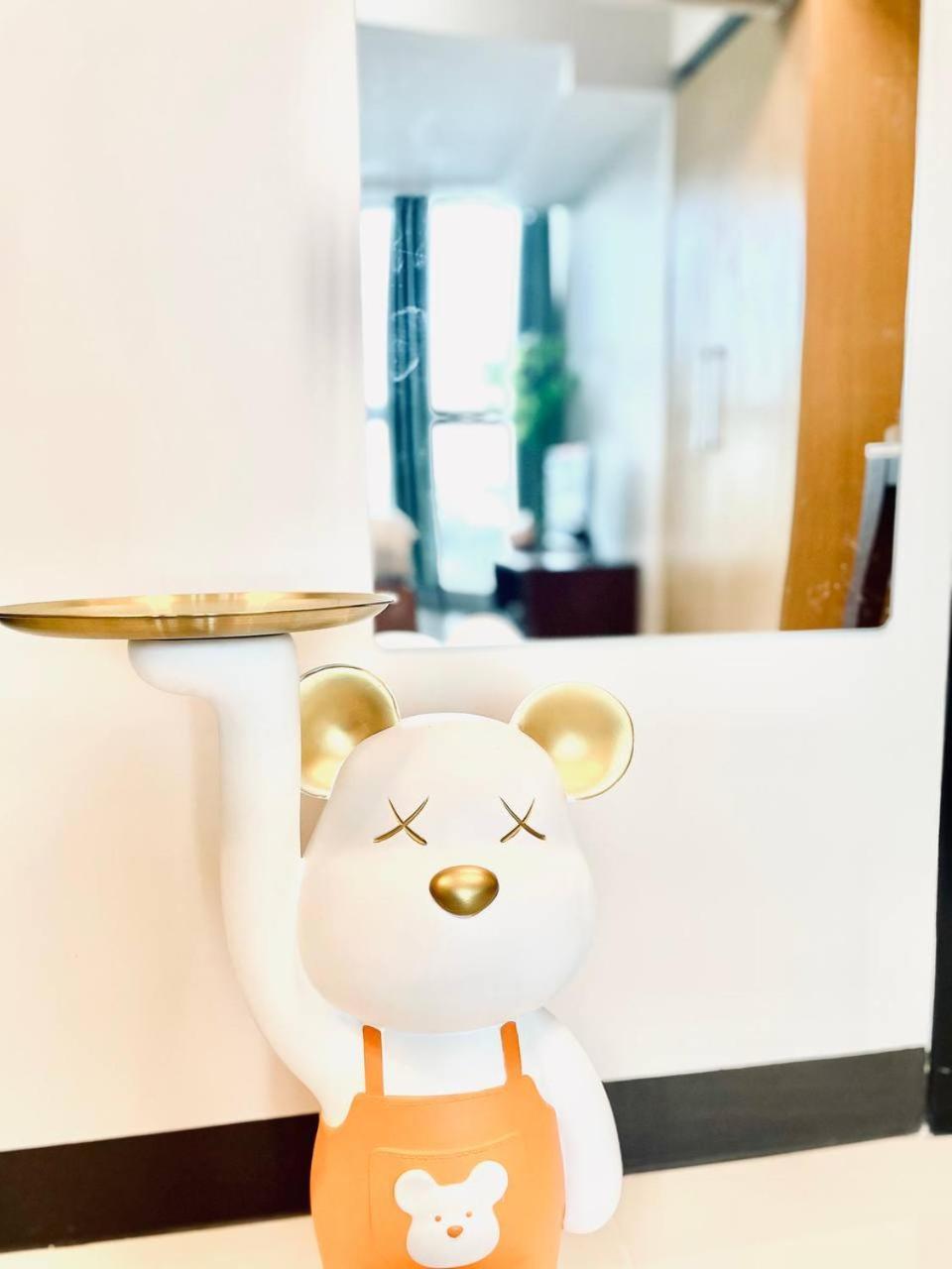 Thompson - 2 Beds, Uptown Parksuites Tower 1 25f *