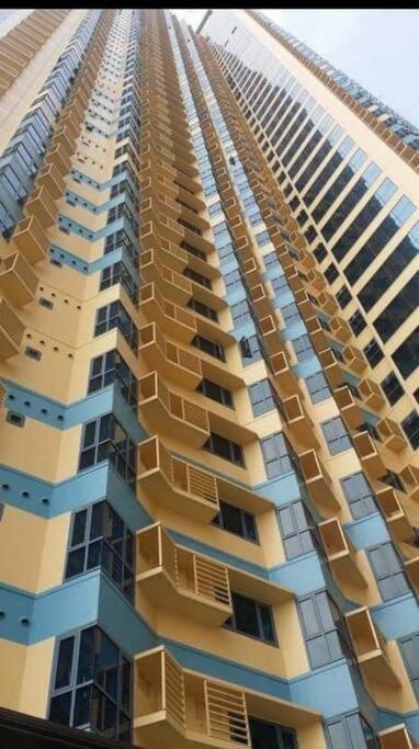 Apartment Grand Riviera Suites2 @ Us Embassy/freepool/wi-fi *
