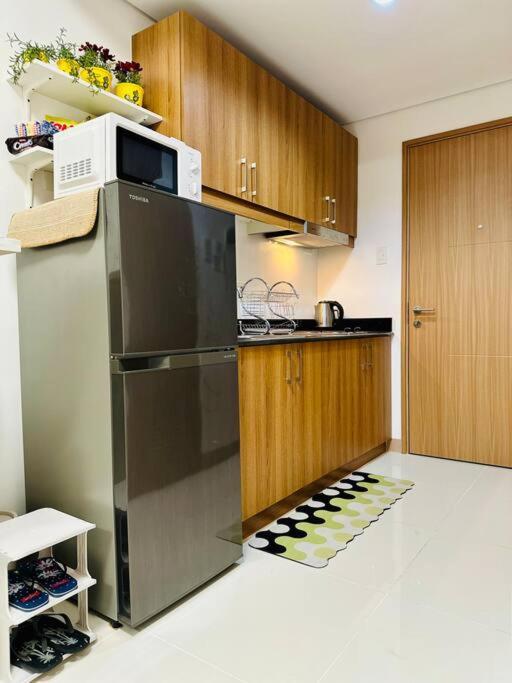 Makati Staycation By Marco - Smdc Lush Apartment *