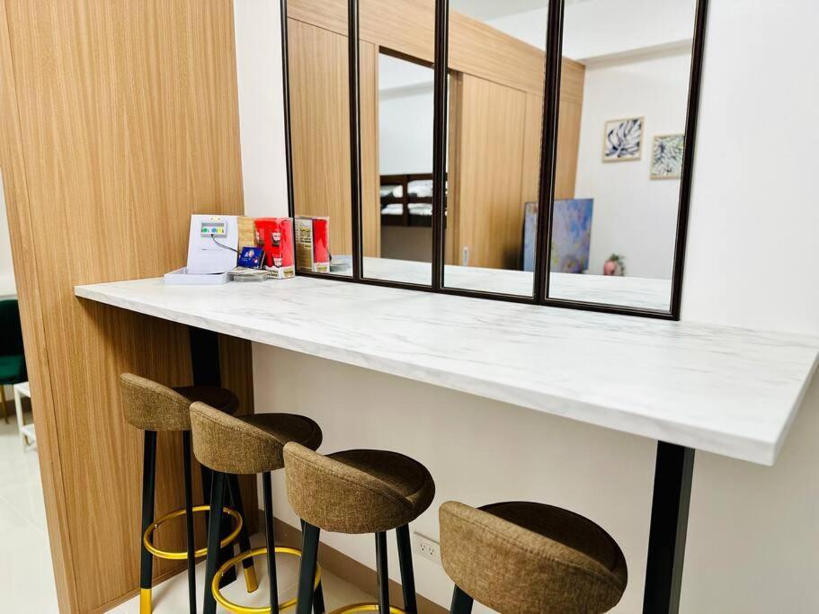 Apartment Makati Staycation By Marco - Smdc Lush Manila