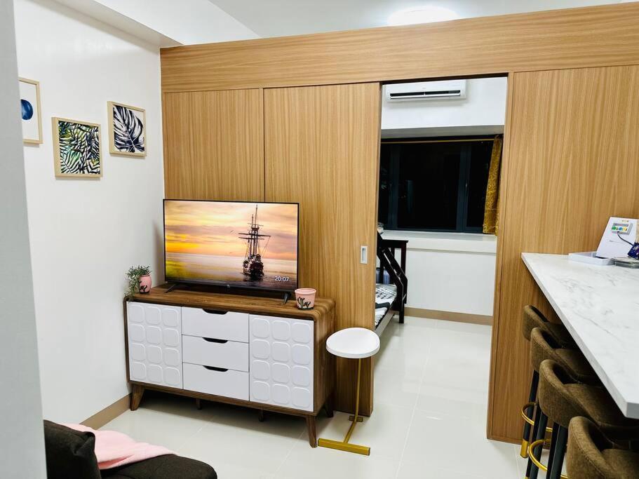 Apartment Makati Staycation By Marco - Smdc Lush Manila