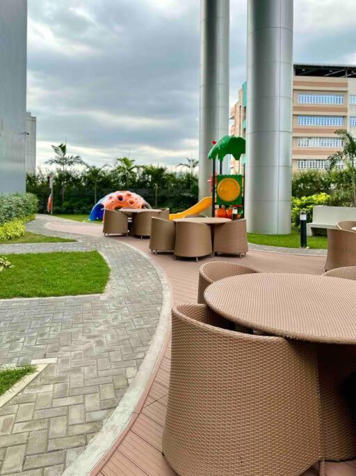 Makati Staycation By Marco - Smdc Lush Manila