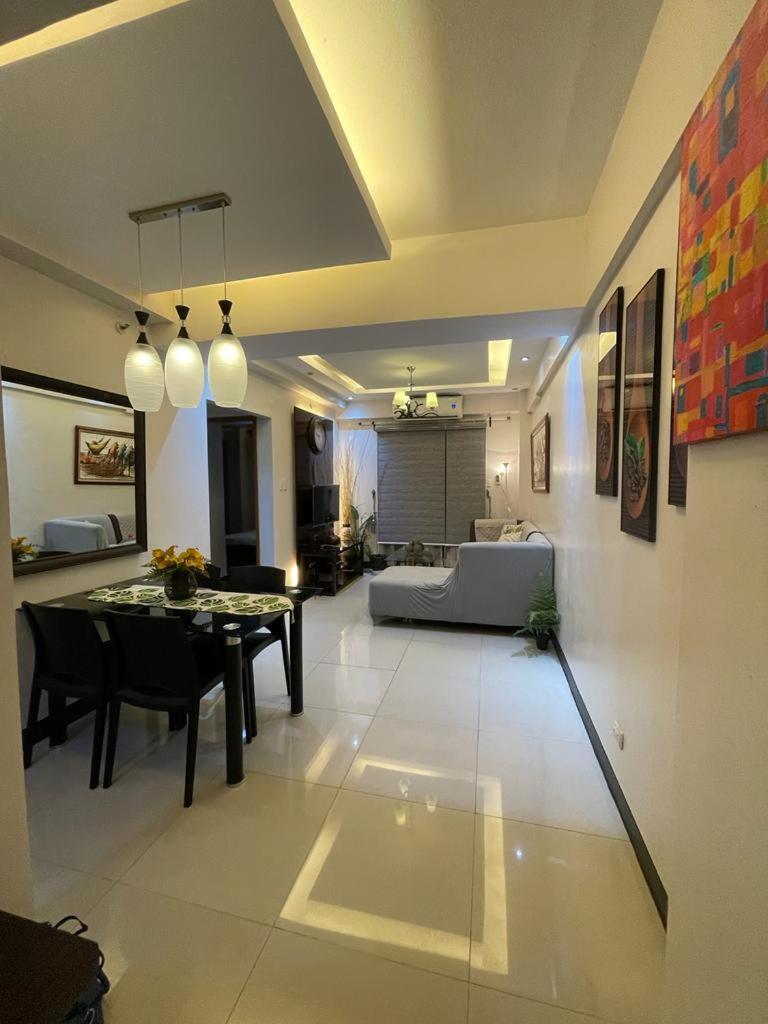 Apartment Montecito Luxury 1 Bedroom Manila