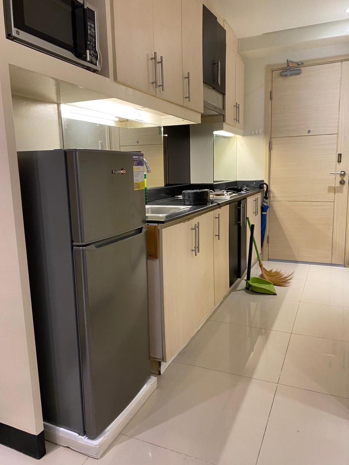 Private Near Mall Of Manila