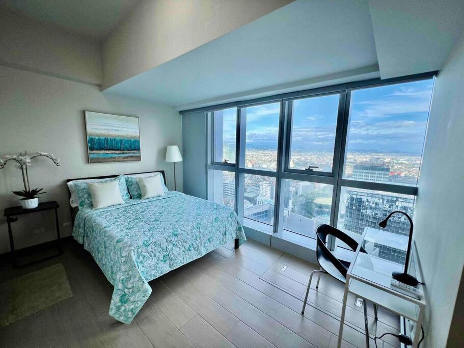 Apartment Modern 2br In Uptown Parksuites W/ Free Parking *