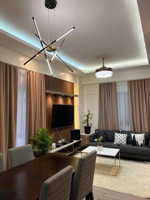 Penthouse Unit Near Airport Naia Apartamento