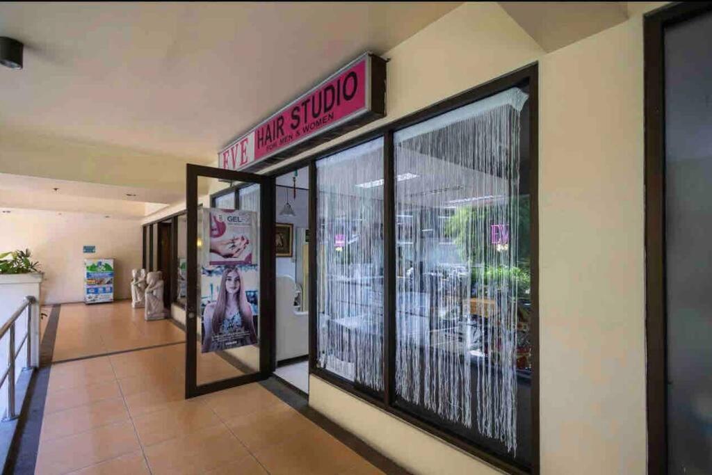 Penthouse Unit Near Airport Naia