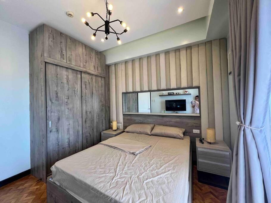 Penthouse Unit Near Airport Naia