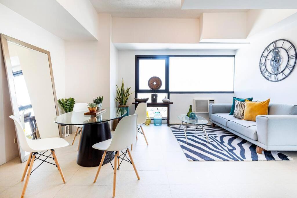 Apartment Executive - Bsa Twin Towers, Ortigas Ctr Manila