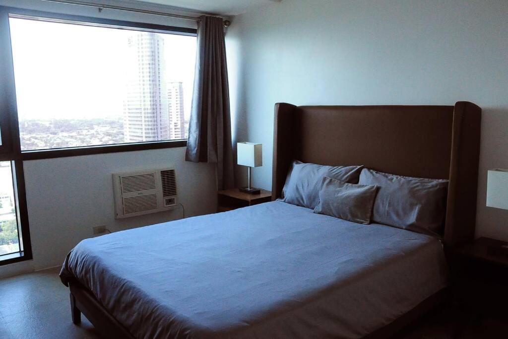 Apartment Executive - Bsa Twin Towers, Ortigas Ctr Manila