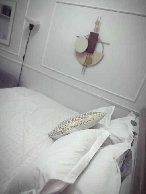 Mid-century Extent Unit @ Shore 2, Moa *