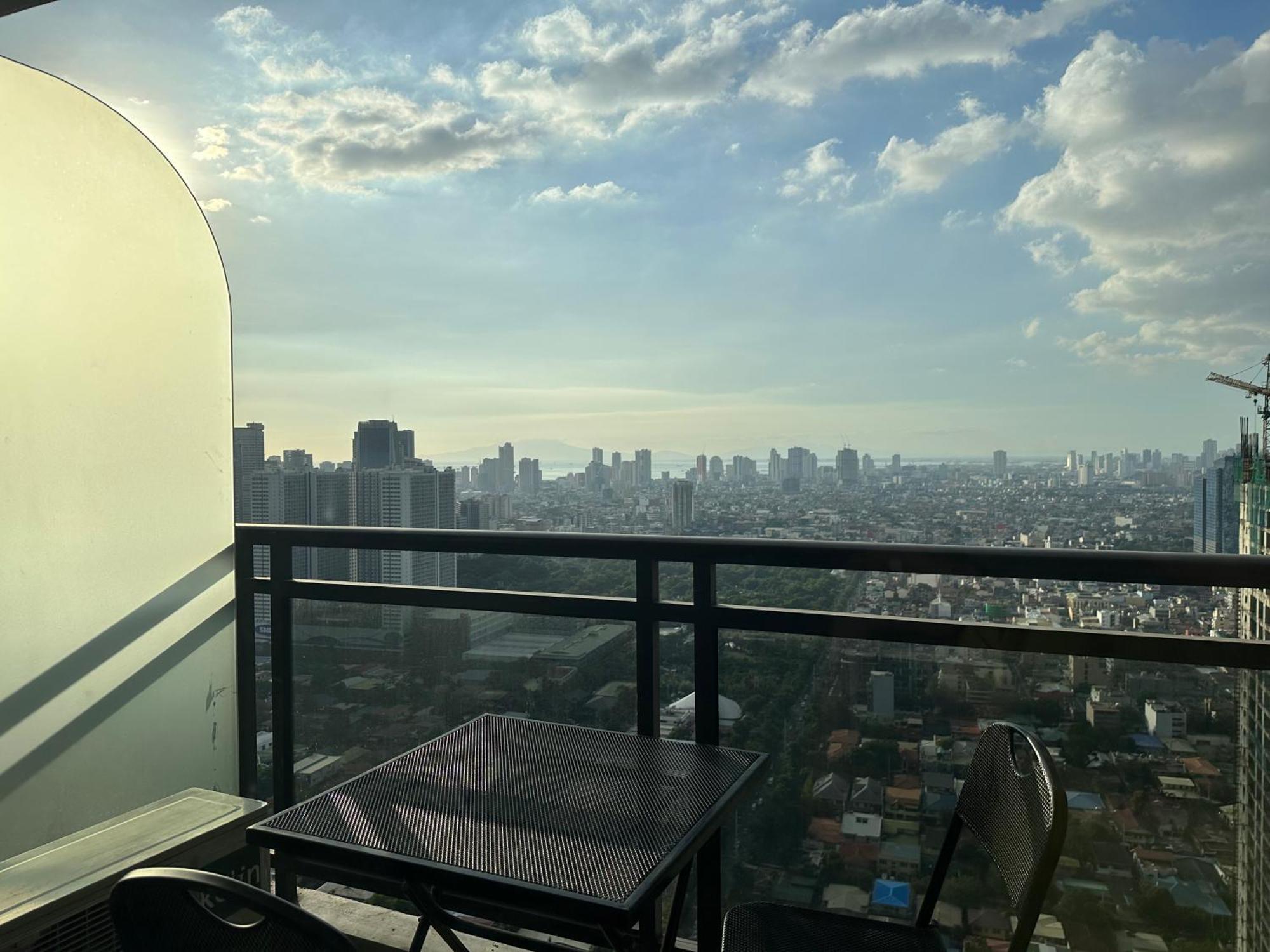 Gramercy Residences 46th Floor 1 Bedroom Sunset View Apartment