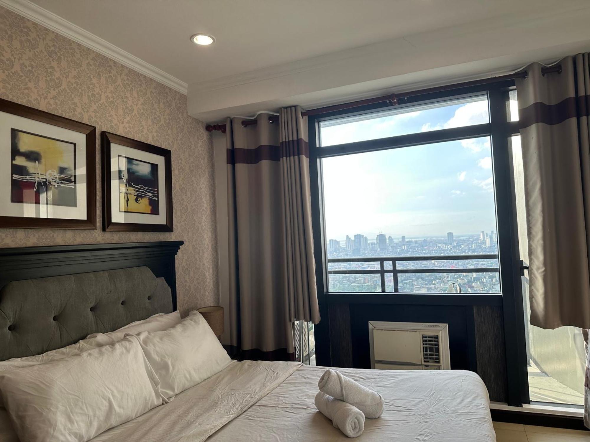 Gramercy Residences 46th Floor 1 Bedroom Sunset View *