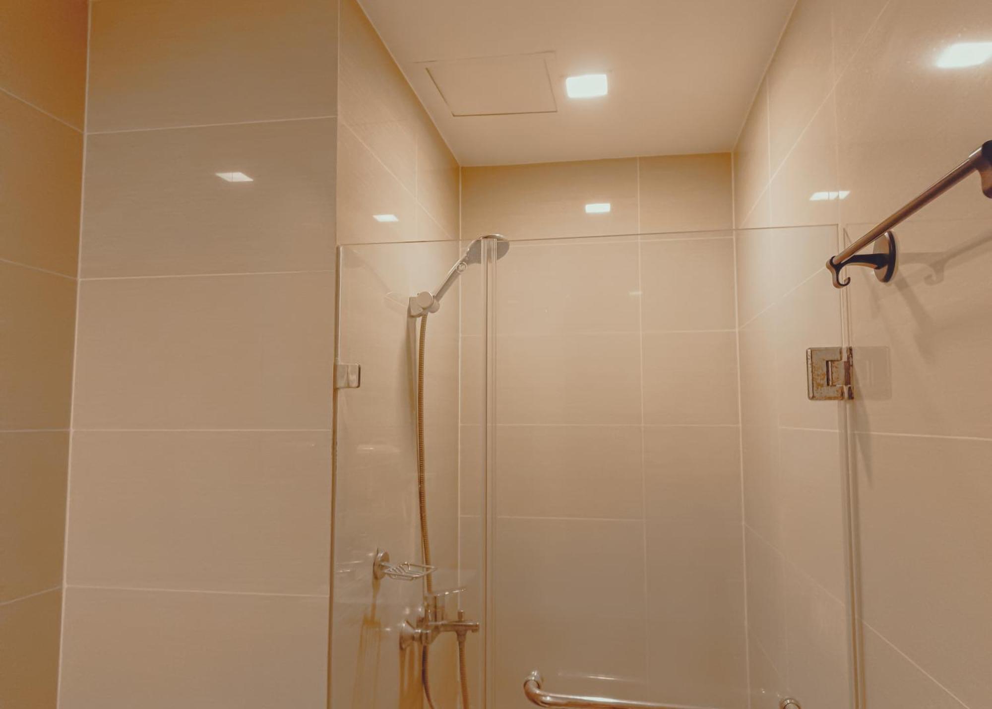 Casabay Eastwood Staycation Manila