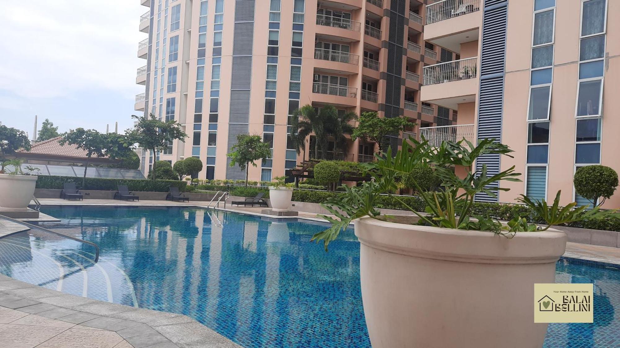 In Mckinley Hill Near Grand Canal Mall * Manila