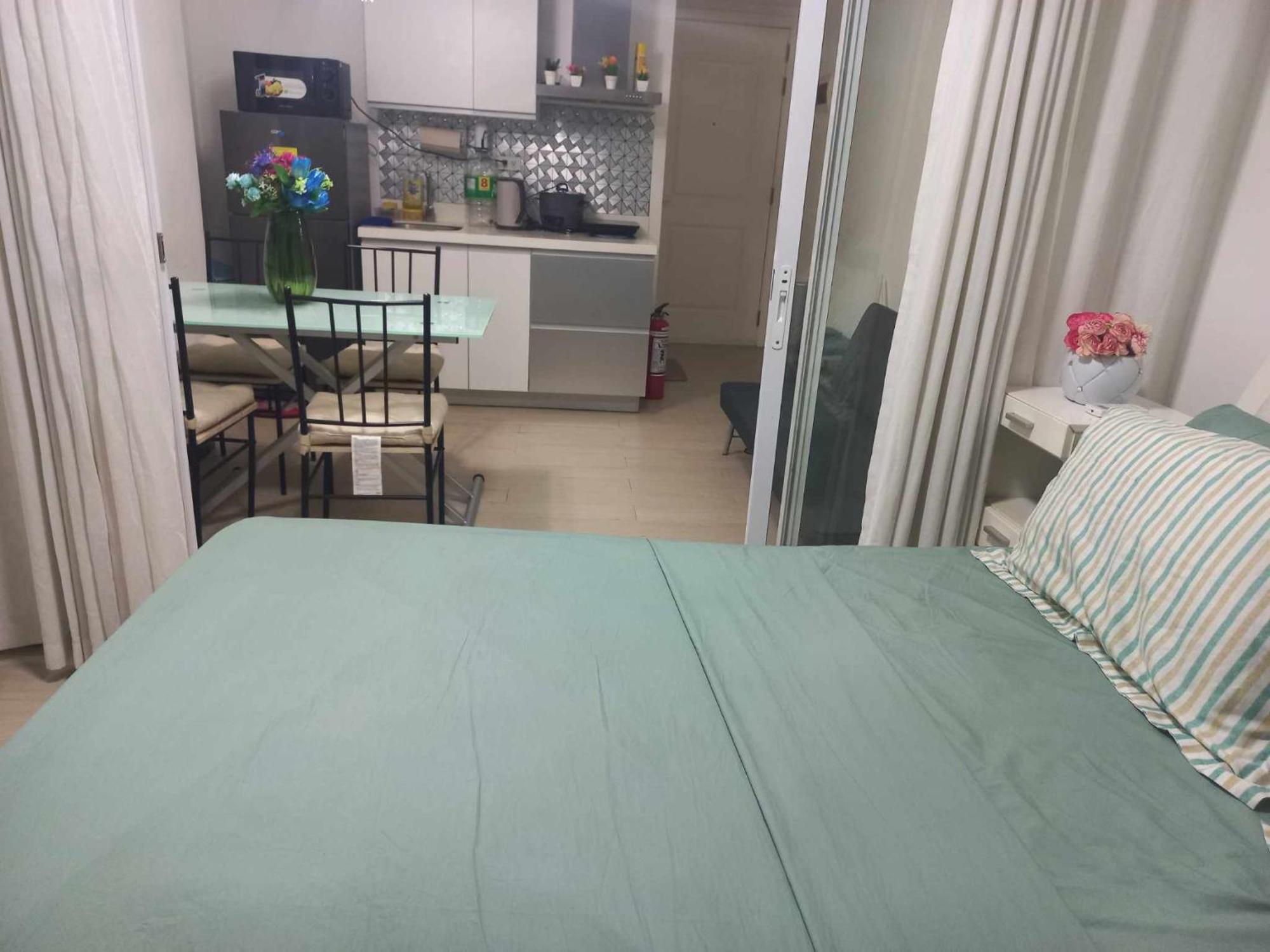 Azure Urban Staycation By Owner Only Hotel