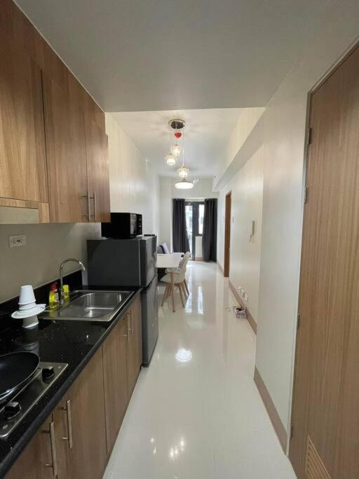 Mall Of Shore 3 Near Airport Pasay 1 Bedroom Wifi Apartment Manila