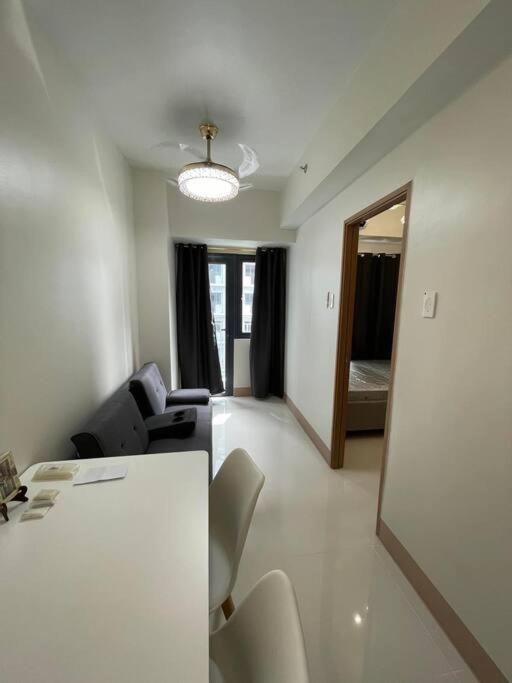 Apartment Mall Of Shore 3 Near Airport Pasay 1 Bedroom Wifi *