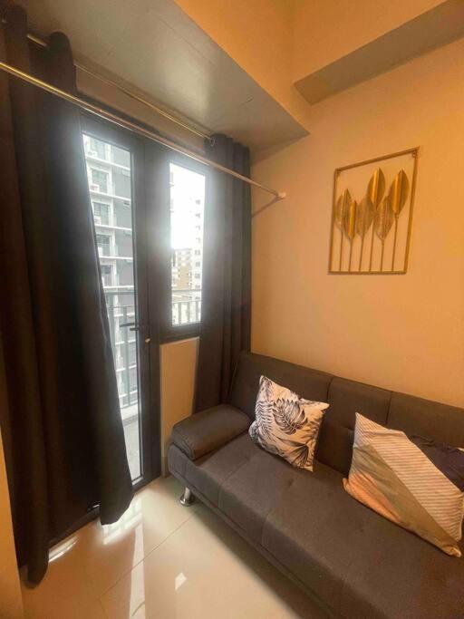 Mall Of Shore 3 Near Airport Pasay 1 Bedroom Wifi