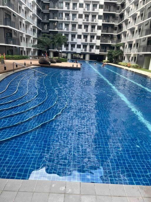 Mall Of Shore 3 Near Airport Pasay 1 Bedroom Wifi Apartment Manila