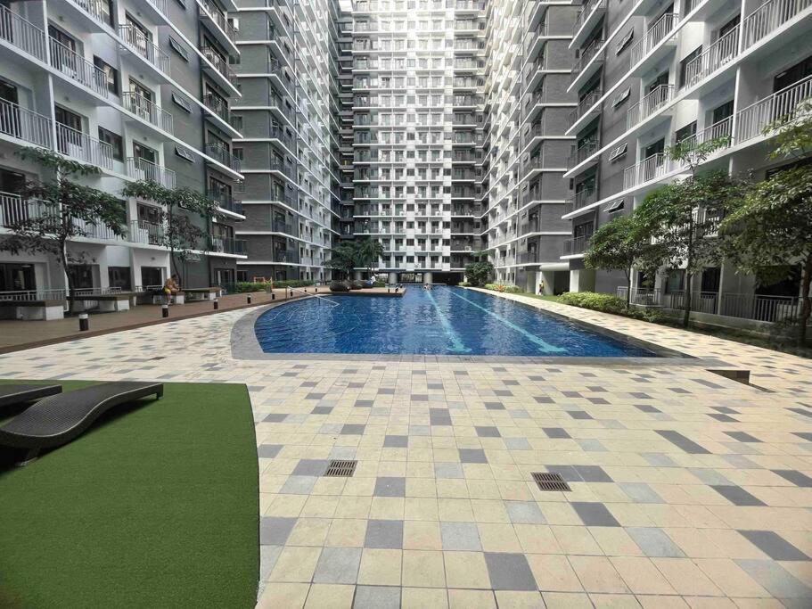 Apartment Mall Of Shore 3 Near Airport Pasay 1 Bedroom Wifi *