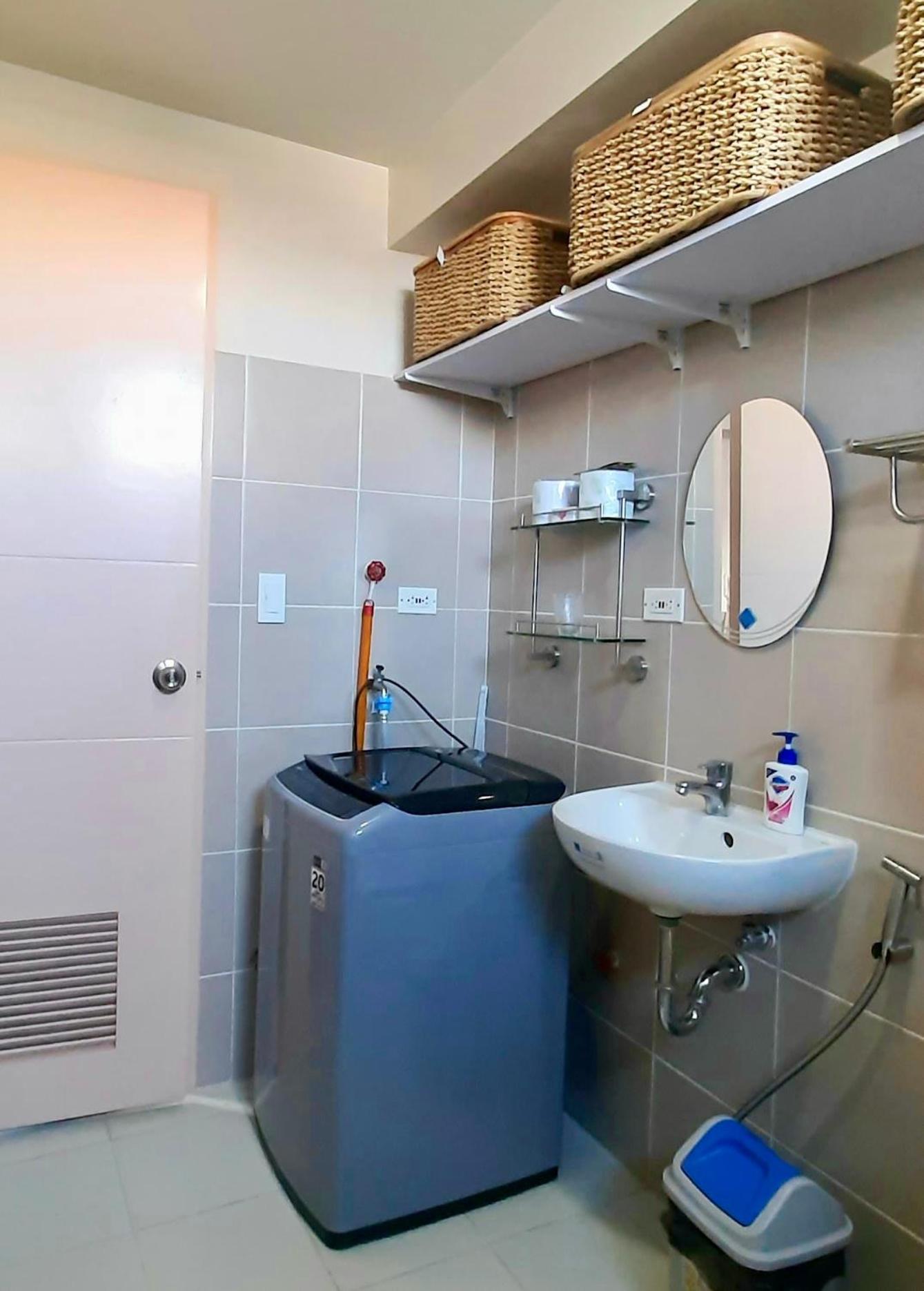 Apartment 2br Unit At Asmara-near St Luke's *