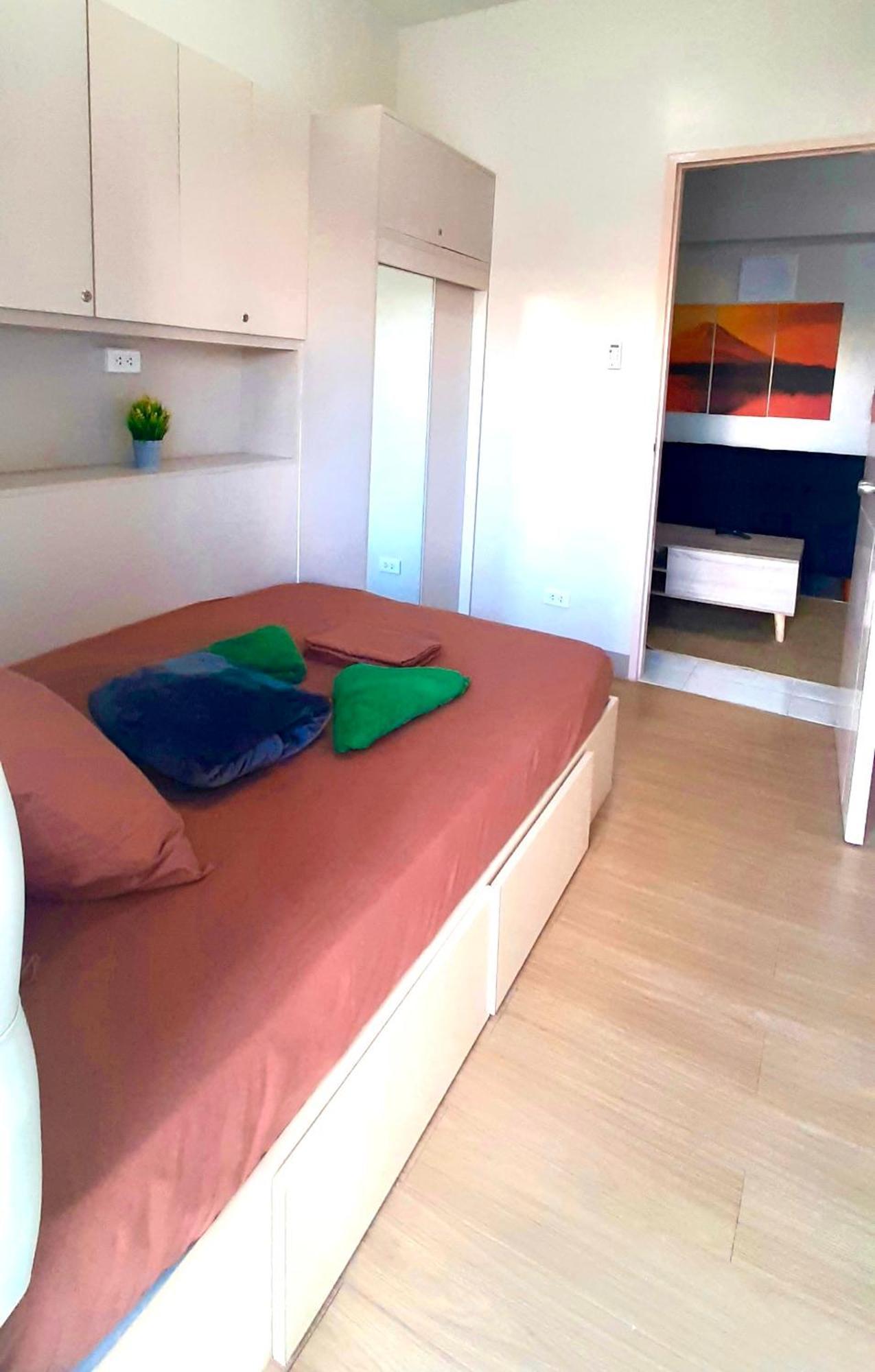 Apartment 2br Unit At Asmara-near St Luke's *