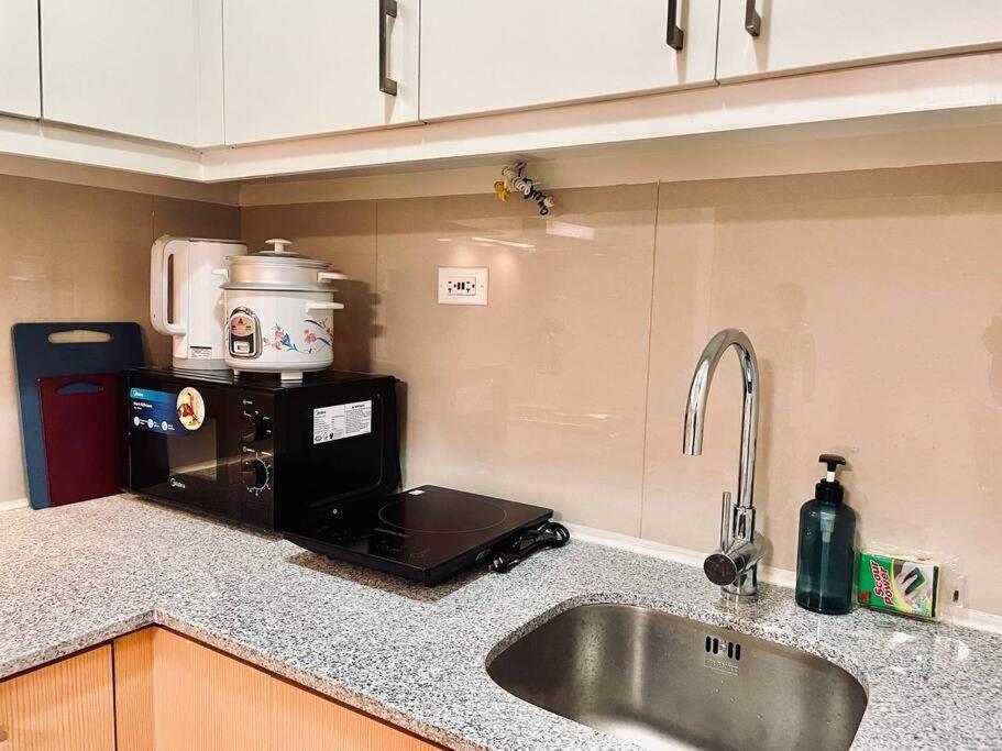 Apartment Thompson - 2-beds Near Okada, Bayshore 2 Manila