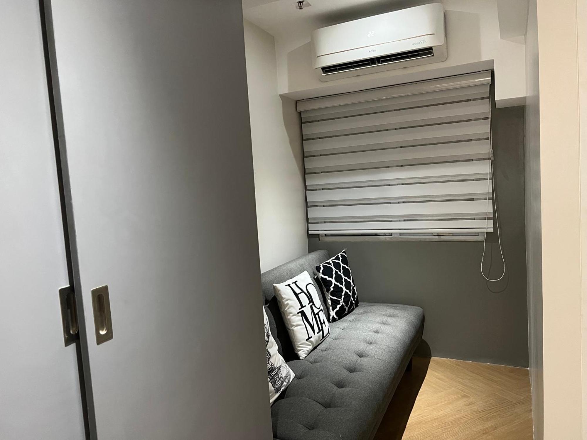 Apartment Fort Victoria Loft In Bgc Wifi Netflix *
