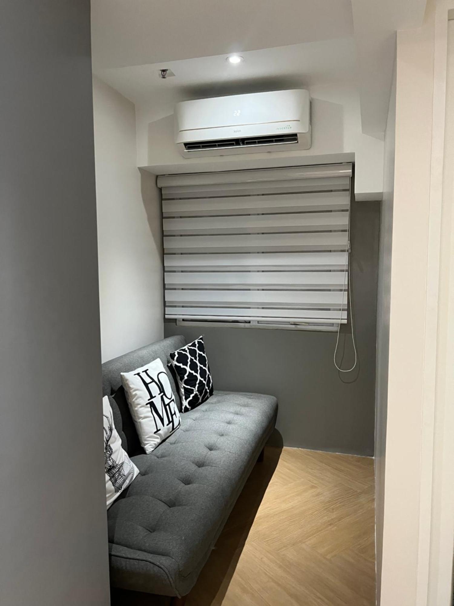 Apartment Fort Victoria Loft In Bgc Wifi Netflix Manila