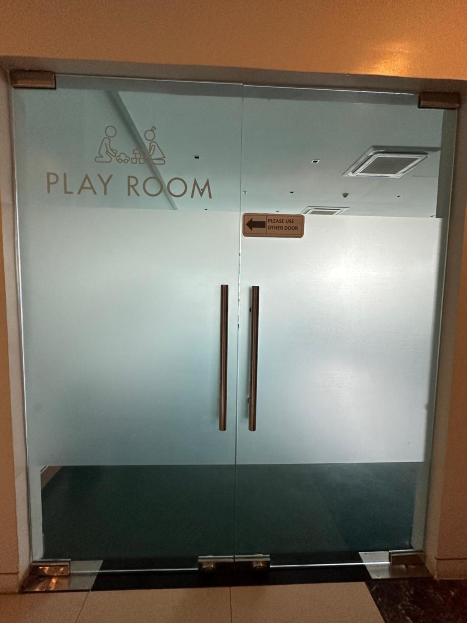 1 Bedroom Uptown Bgc Cozy Netflix 200mb Wi-fi Manila