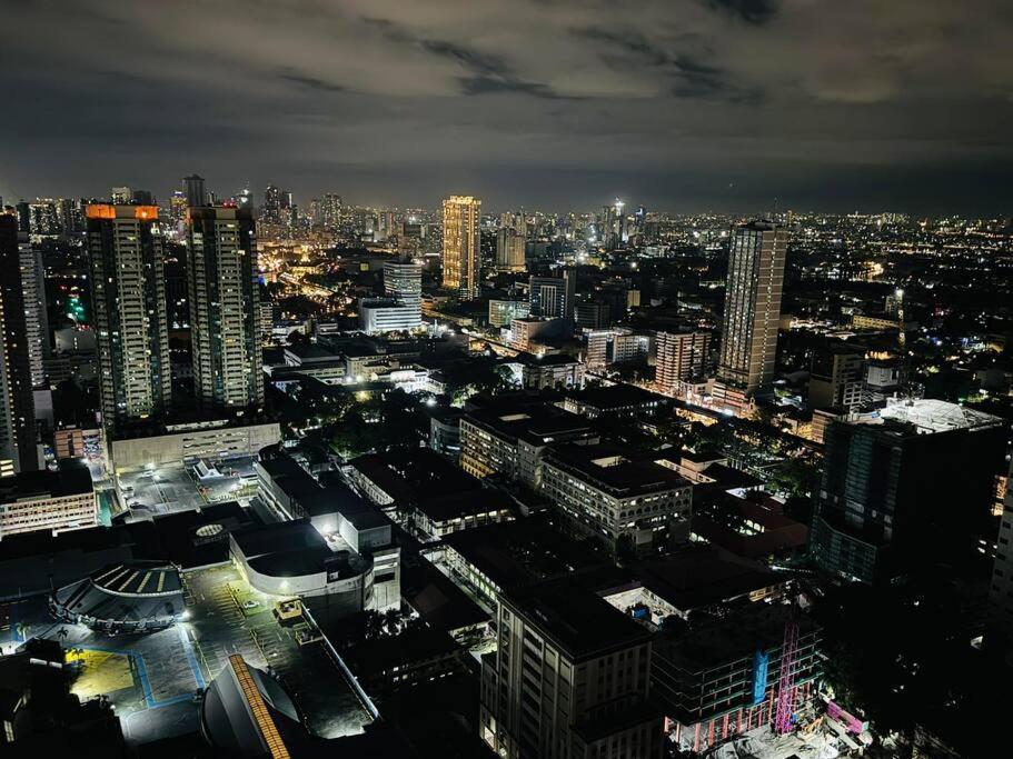 Apartment Birch Tower A1 Front Of Robinsonmla Rizal Park Manila