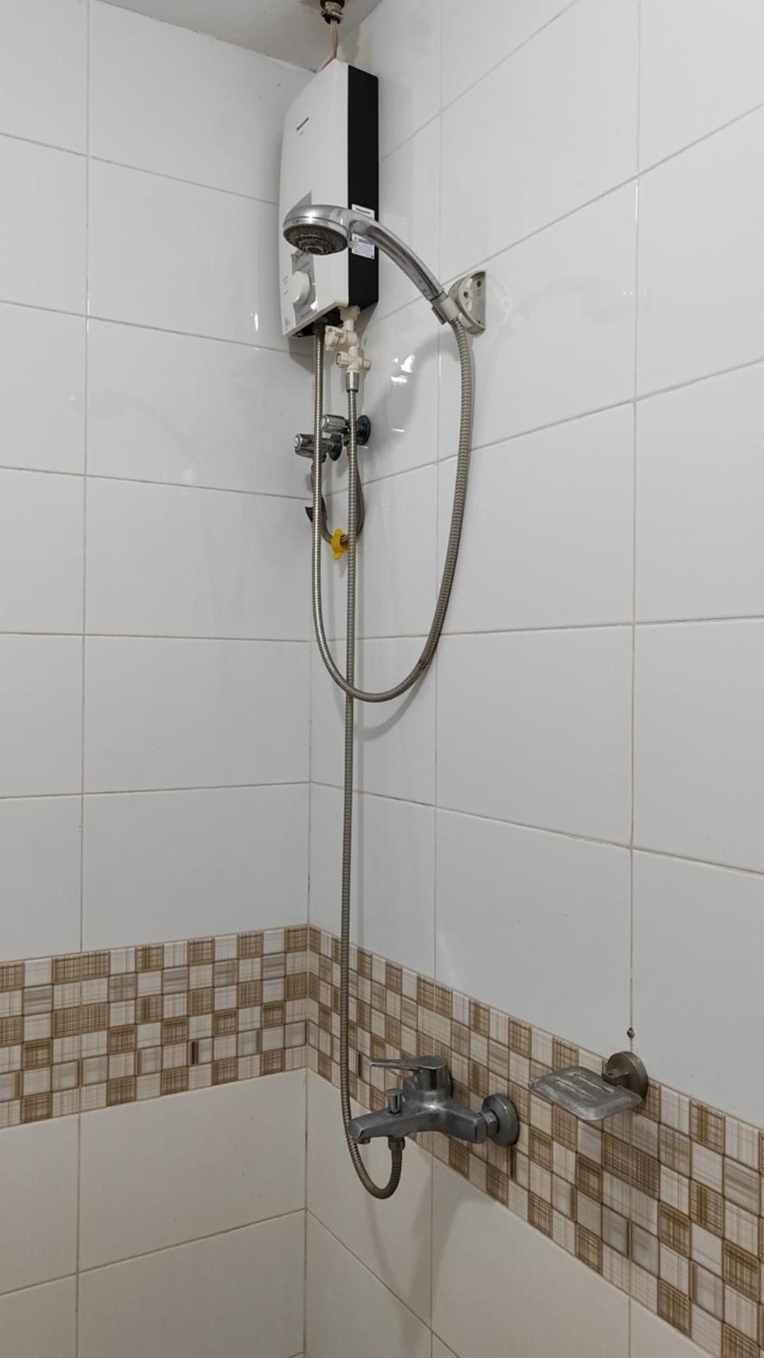 V Paranaque Homestay