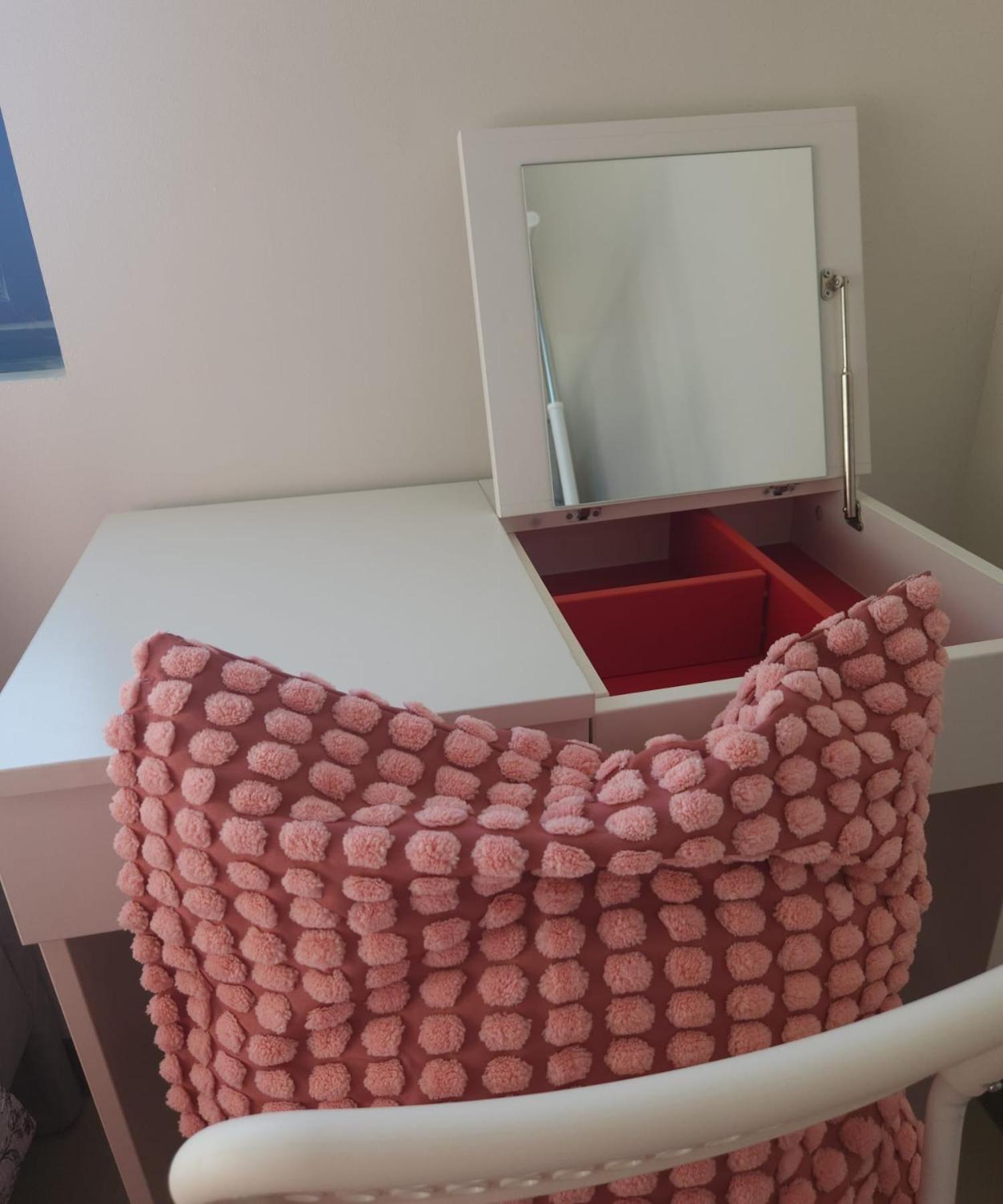 Bloom Residences 2br Apartment