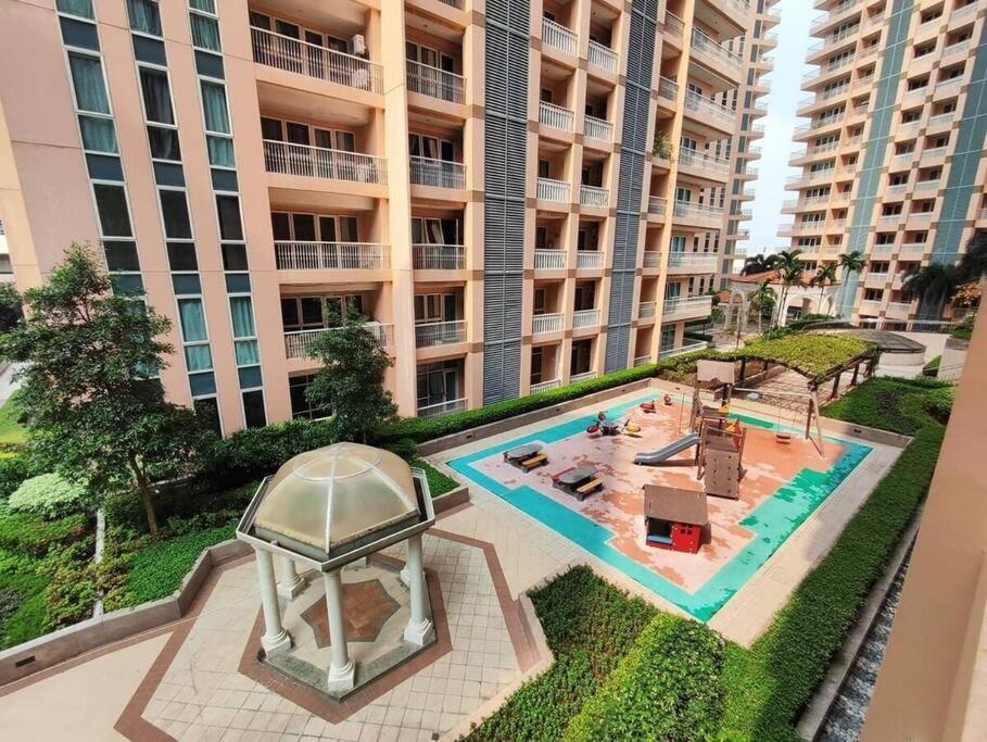 Apartment Venice Luxury Residences Manila
