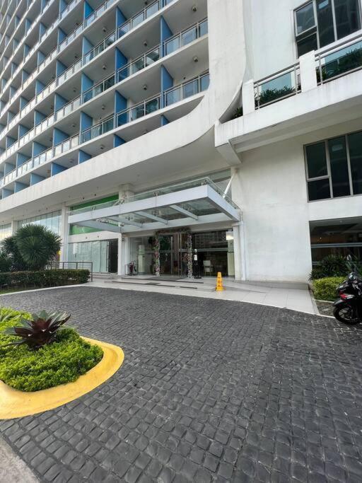 Azure Urban - Bahamas Tower 11th Floor Apartment Manila