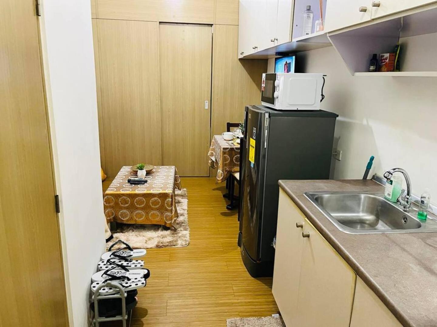 Homey 1br With View And Wi-fi In Grace Res
