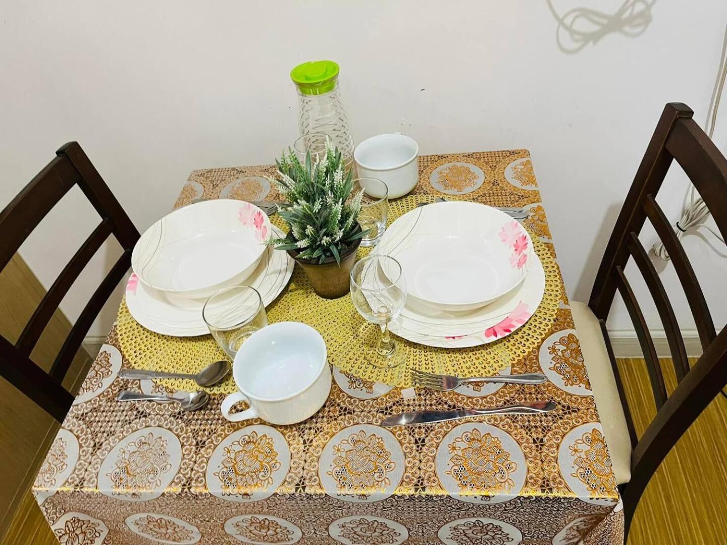 Homey 1br With View And Wi-fi In Grace Res * Manila